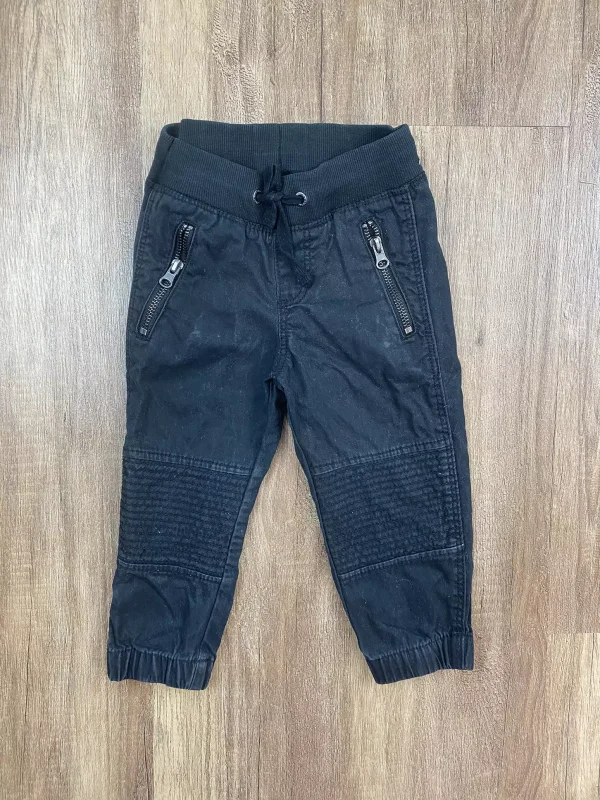 Fekete színű Fiú Nadrág - ( H&M ) 92