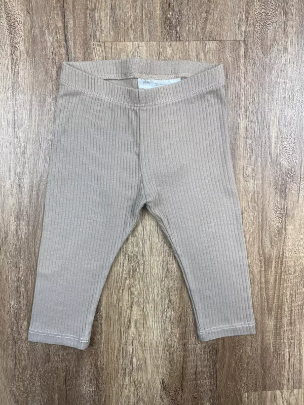 Homok színű Fiú Nadrág - ( H&M ) 74
