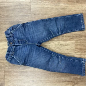 Kék színű Hosszú ujjú Fiú Nadrág (C&A) 98